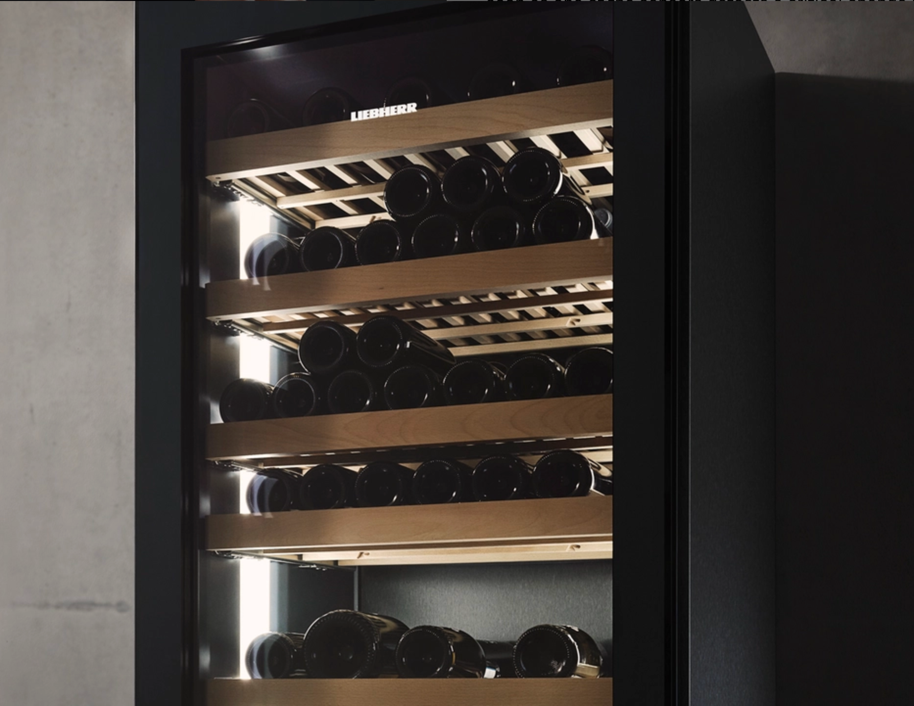 CAVA PARA VINOS INTEGRADA 60 CM - HW8000 - VINIDOR